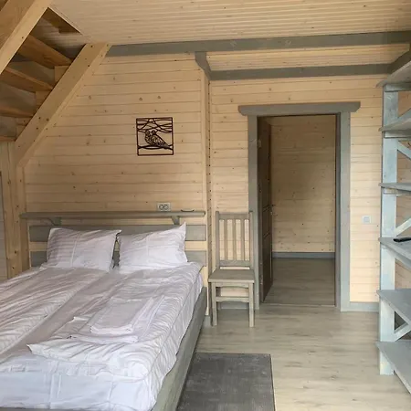 чорногора Πανσιόν